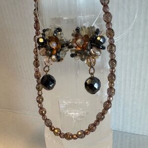 Lovely multicolor crystal bead clip-on earrings and necklace. Luke new!